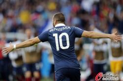 AYX官方直播-加拿大逆转巴西，本泽马统治全场的简单介绍