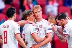 AYX体育赛事-丹麦羽毛球队爆冷英格兰羽毛球队，陶菲克高光表现的简单介绍