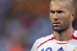 爱游戏tv-魔笛悠扬，地中海岸的证明之战，莫德里奇引领摩纳哥完胜佛罗伦萨