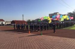 爱游戏在线-哥伦比亚运动员奋勇争先，获得成功