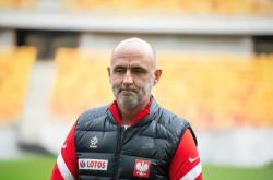 爱游戏tv-关于新任主帅上任，球队战术调整可期的信息