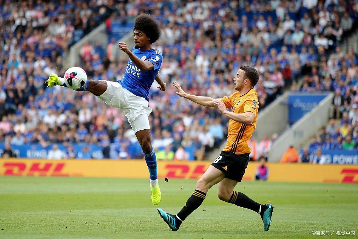 捷克球员在国际赛事中打出神勇表现