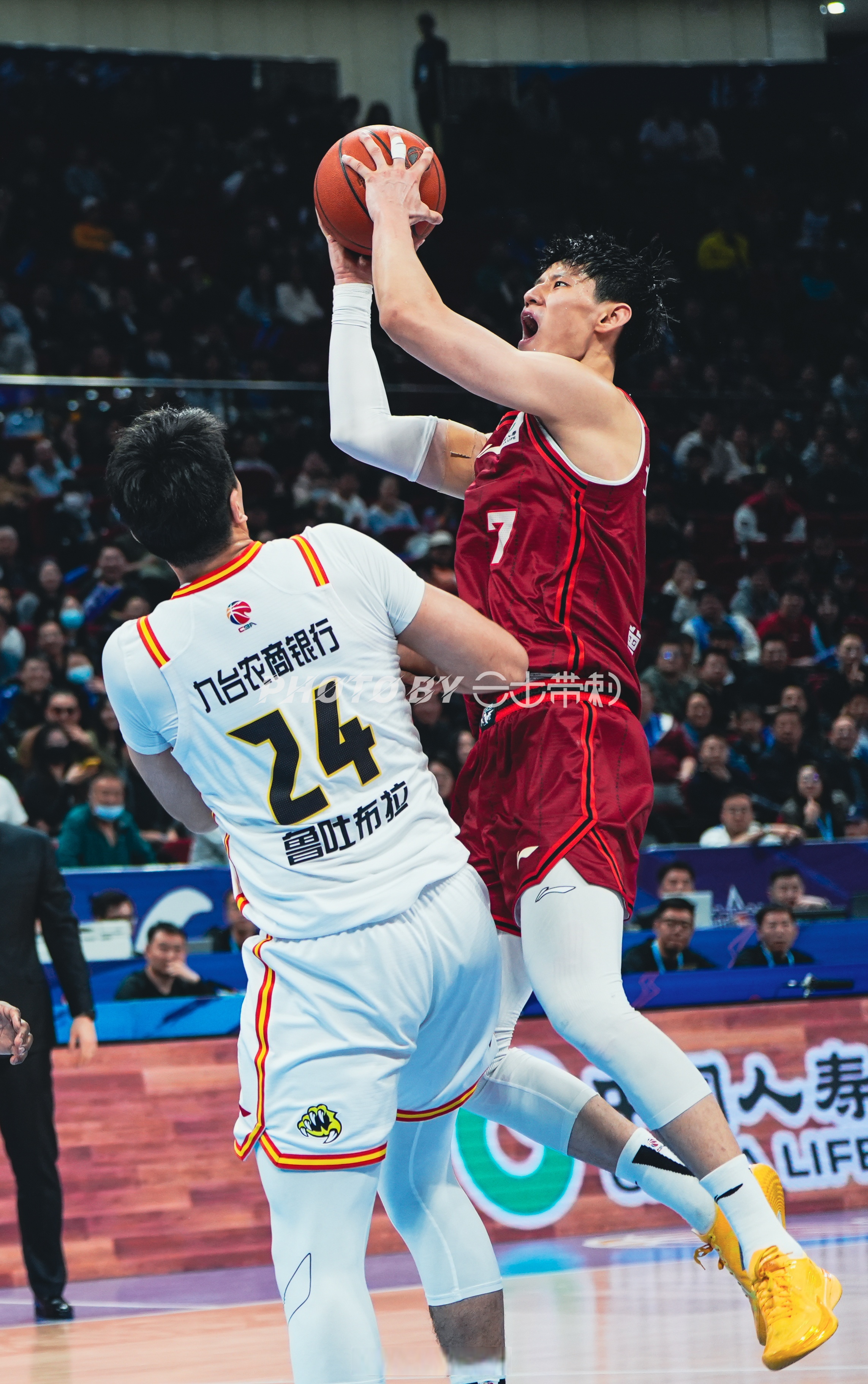 黑龙江男篮大胜河北，势如破竹的简单介绍