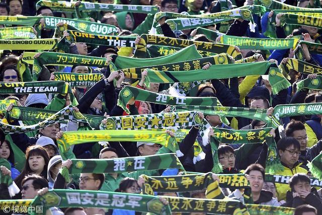 包含深圳卓尔赢球在望，争夺中超积分榜前列的词条