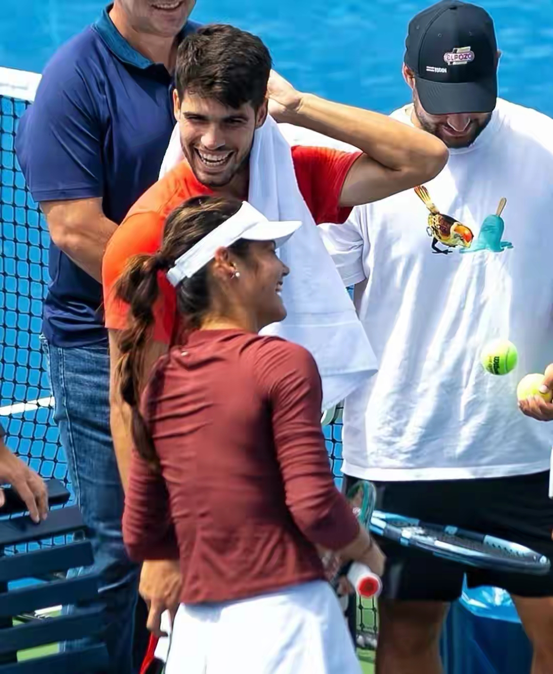 美网碾压戴维斯杯，阿尔卡拉斯统治全场的简单介绍