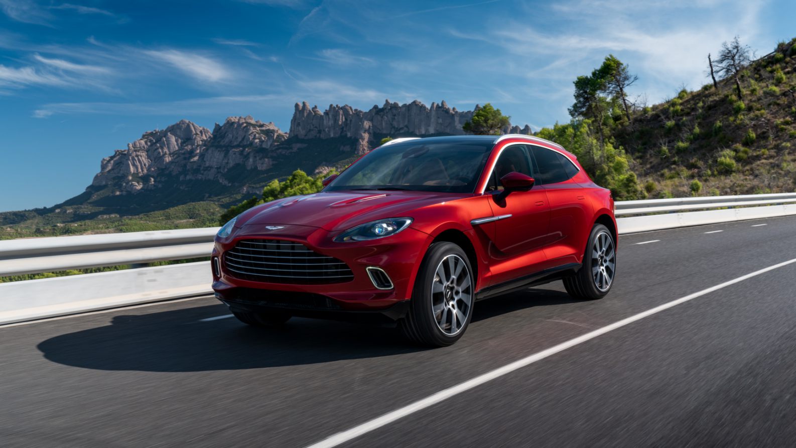 包含雷诺车队绝杀阿斯顿马丁,拉塞尔惊艳四座的词条 包含雷诺车队绝杀阿斯顿马丁,拉塞尔惊艳四座的词条