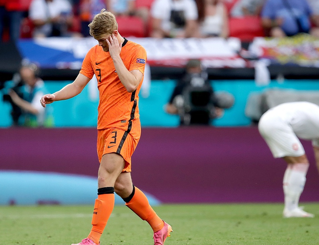 关于荷兰险胜尤文,格纳布里绝境逆转的信息 关于荷兰险胜尤文,格纳布里绝境逆转的信息