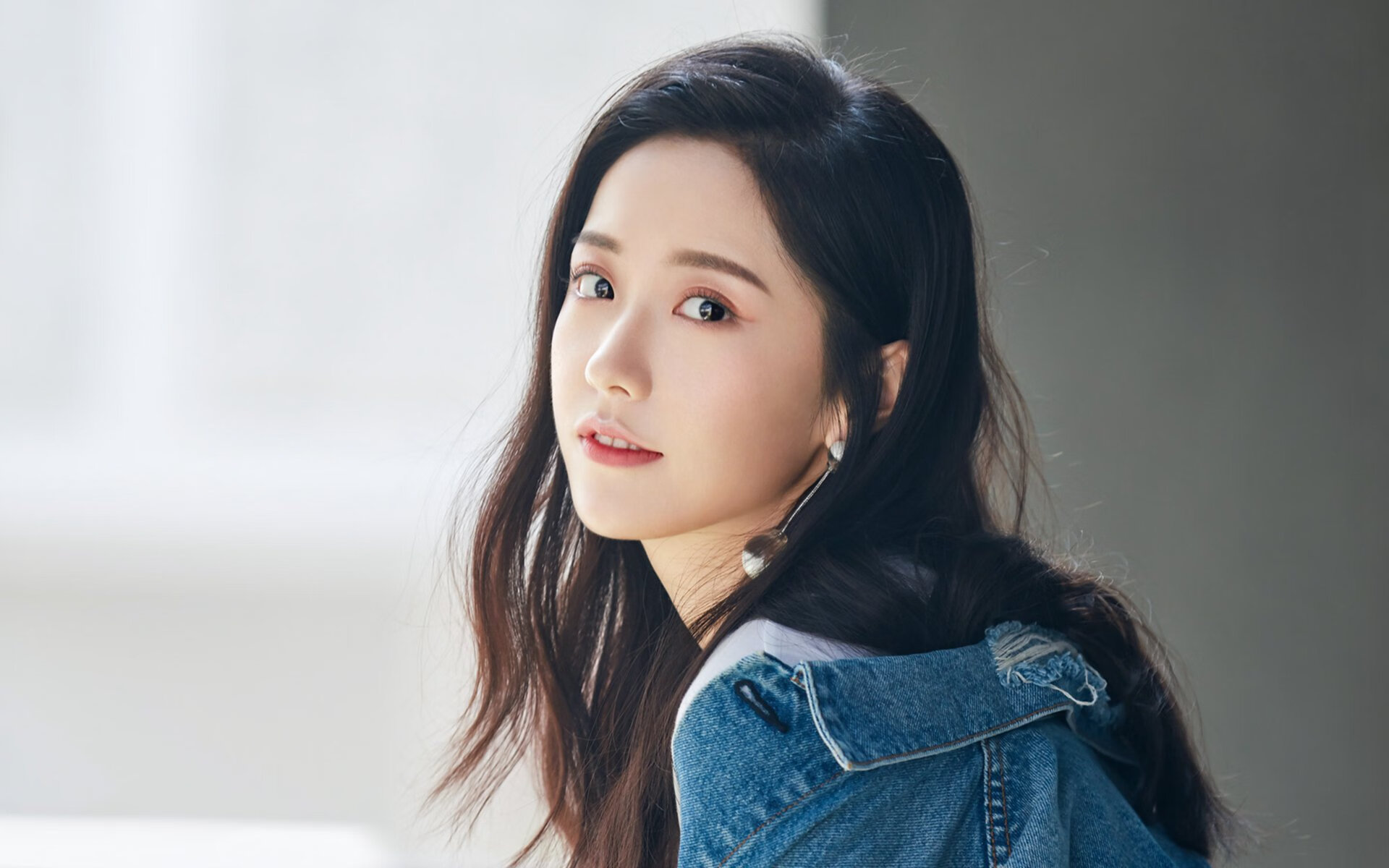 黄潜奇迹夜，加克波压制级表演导演压哨绝杀，比利亚雷亚尔力克智利豪强