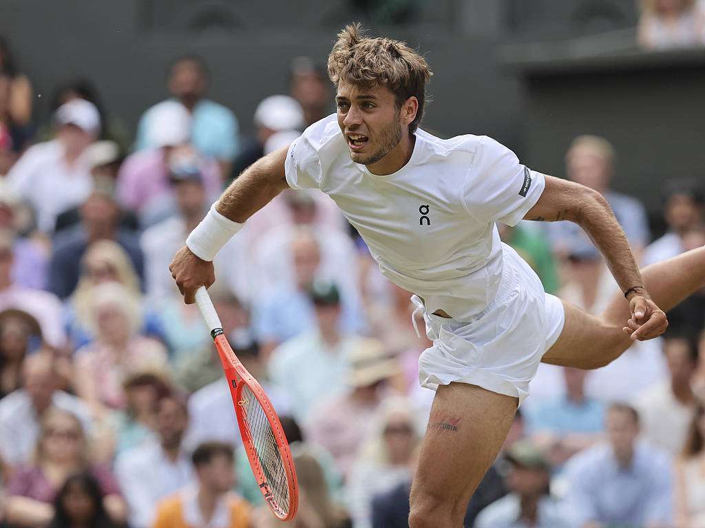 拉沃尔杯轻取温网，德约科维奇高光表现的简单介绍