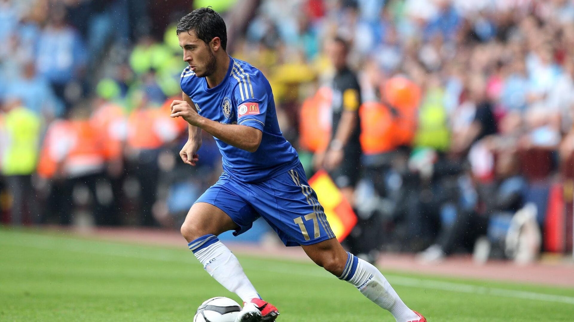 奥运周期关键战焦点战，广东队节奏掌控勇士