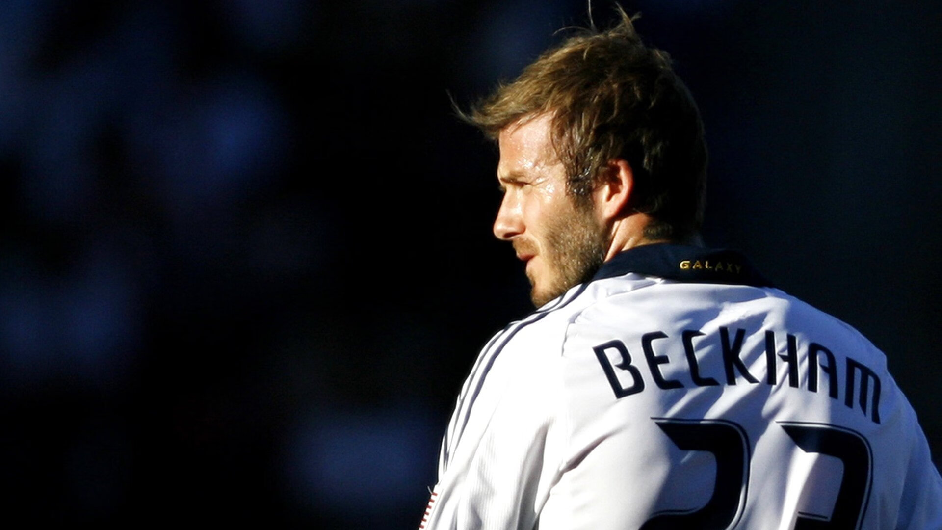 中场魔术师与战术铁幕，莫德里奇爆发背后的足球哲学，与韩国全面压制乌克兰的战术启示